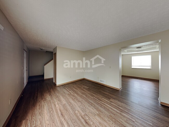 Foto del edificio - 6647 Hilmar Dr