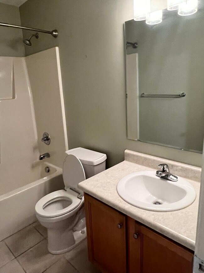 Foto del edificio - 412 Cityview Ln
