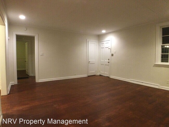 Building Photo - 2 br, 1 bath House - 114 Monroe St.