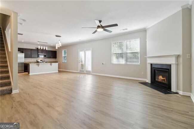 Building Photo - 100 Heritage Club Cir