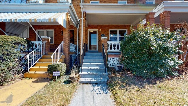 Foto del edificio - 4519 5th St NW