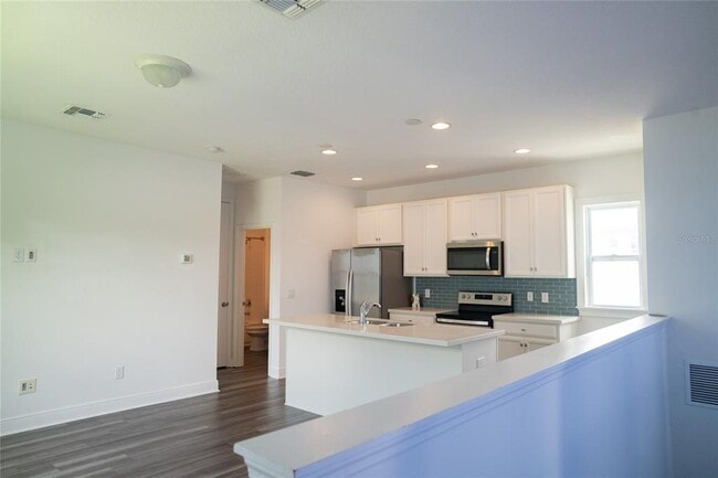 Building Photo - 8917 Sperry St