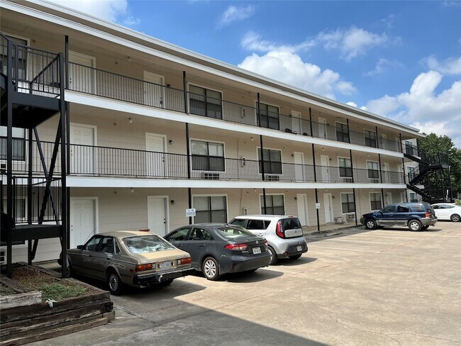 Foto del edificio - 701 W Sycamore St