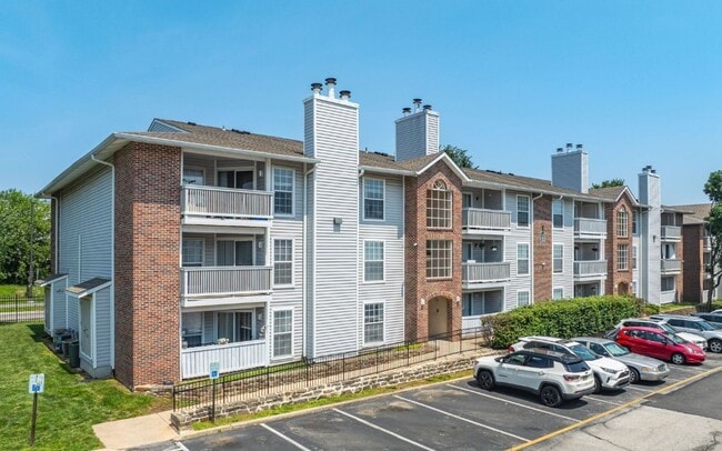 Building Photo - Lincoln Green