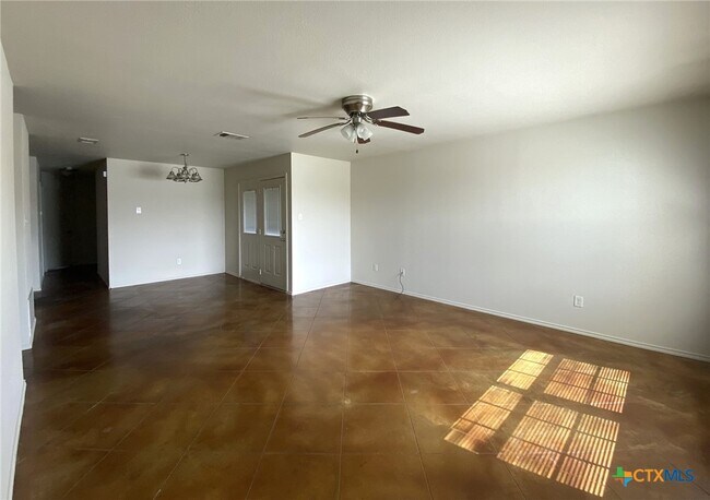 Foto del edificio - 6408 Temora Loop