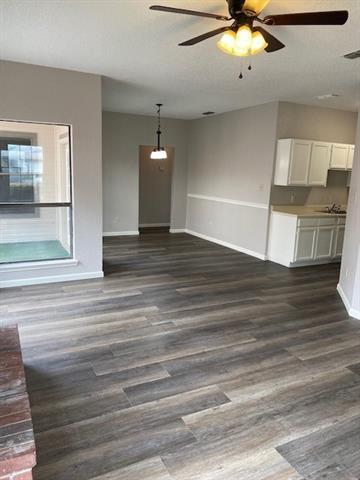 Building Photo - 805 Melville Dr