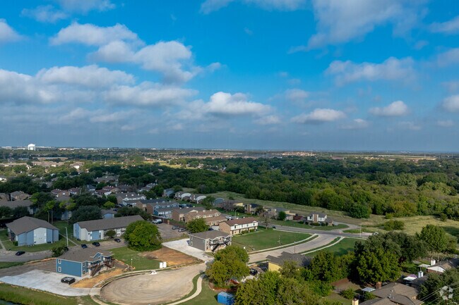 Foto aérea - 3009 Grey Wolf Cir