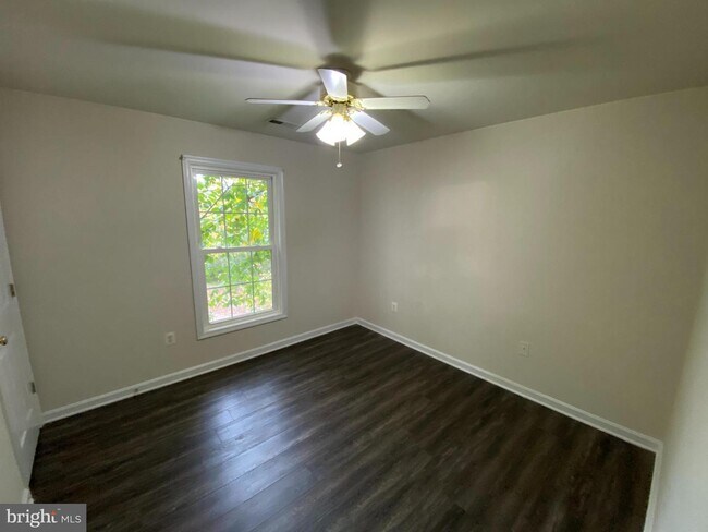 Foto del edificio - 241 Cambridge St