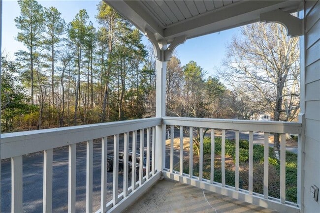 Building Photo - 311 Hollyfax Cir NE