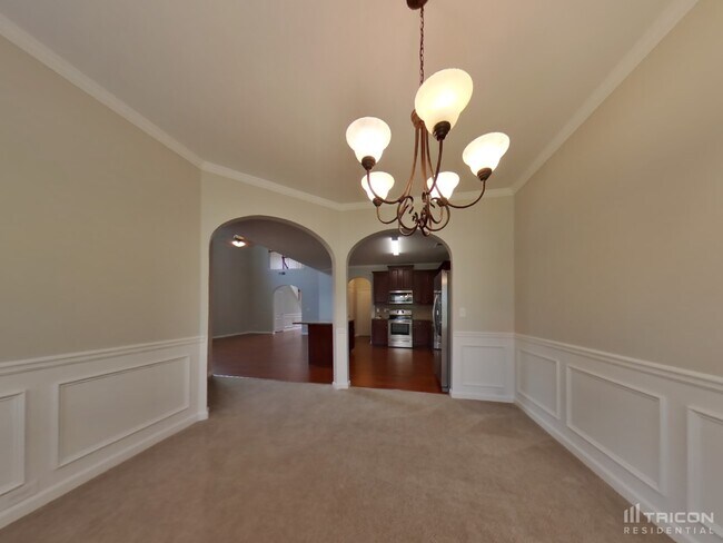 Building Photo - 129 Tyre Dr