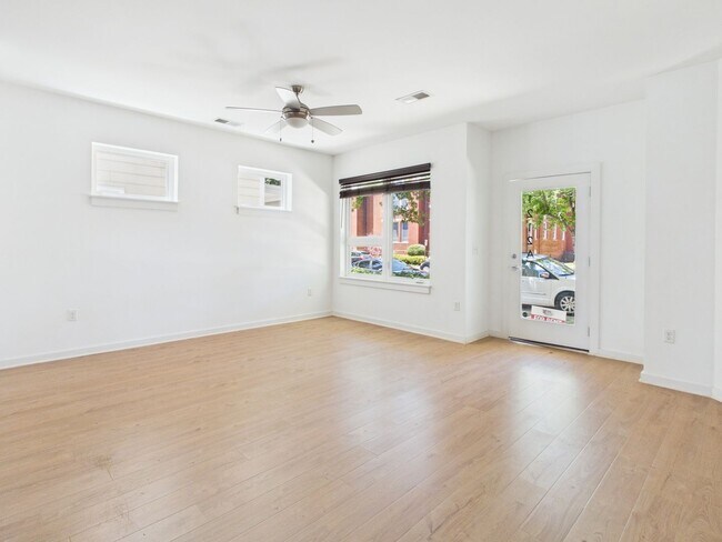 Foto del edificio - 1212 Porter St