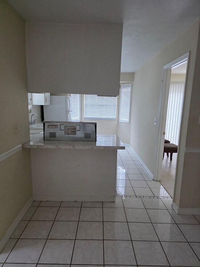 Foto del edificio - Tallahassee Townhouse Next to Lincoln High...