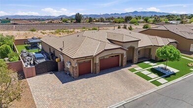 3922 Jacob Lake Cir