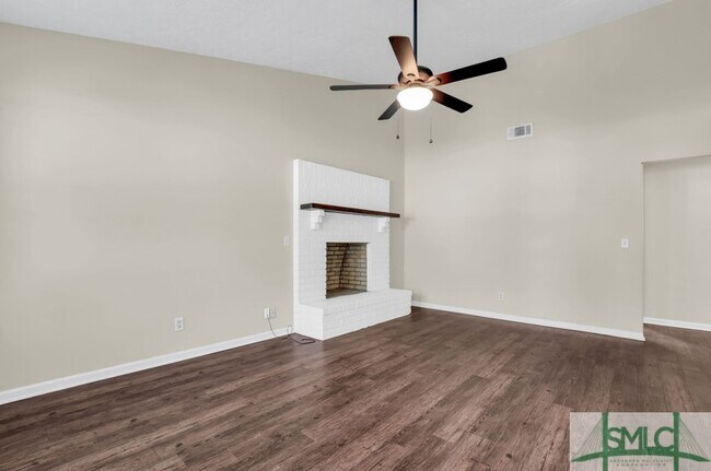 Building Photo - 235 Osprey Dr