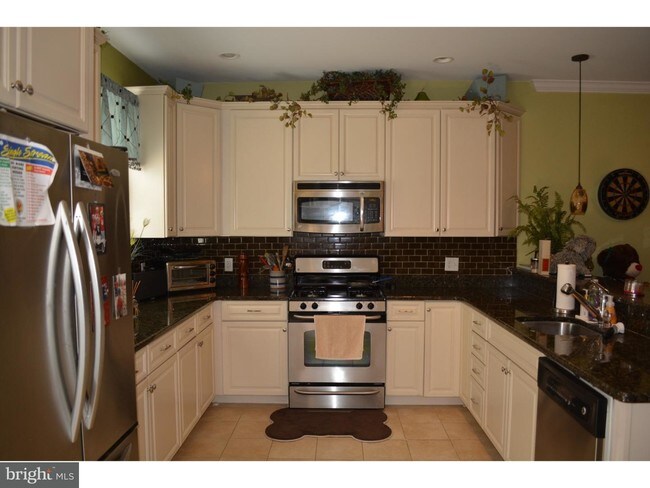 315 W 3rd Ave, Conshohocken, PA 19428 - House for Rent in Conshohocken