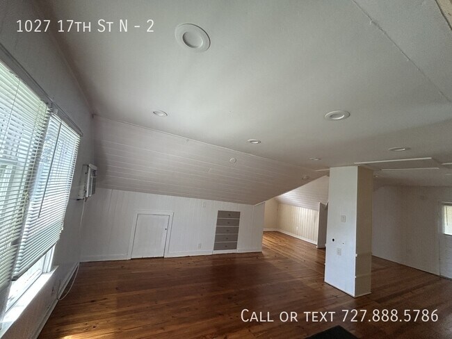 Foto del edificio - 1027 17th St N