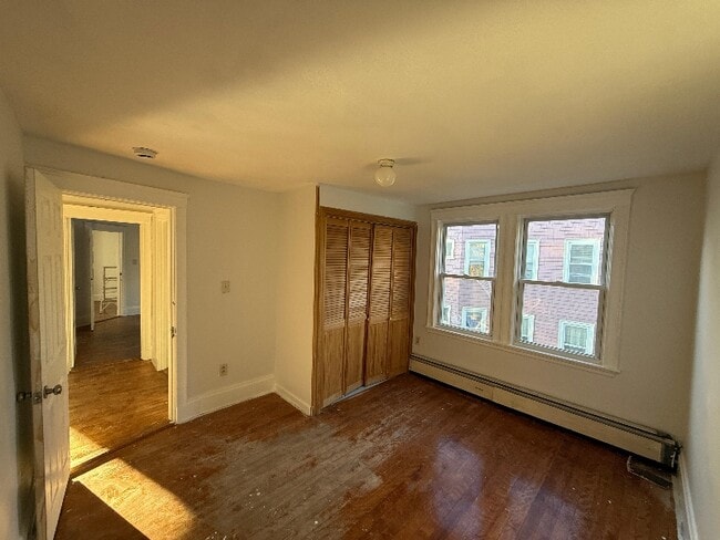 Building Photo - 13 Union St