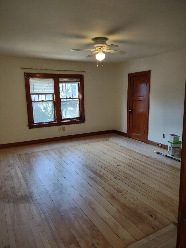 Foto del edificio - 2436 N Weil St