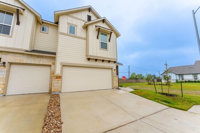 Foto del edificio - Modern Elegance in Prime Pflugerville: Dis...