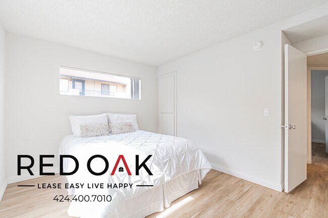 Foto del edificio - 6601 Victoria Ave