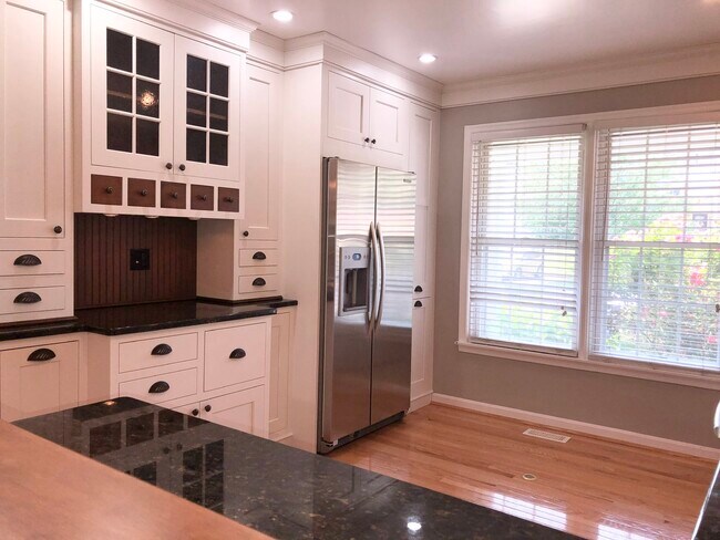 Foto del edificio - 10 Donagh Ct