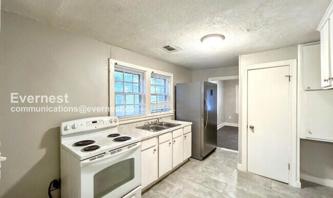 Foto del edificio - 761 Whitney Ave