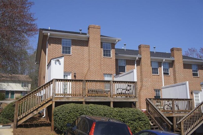 Building Photo - 152 Sleepy Creek Dr