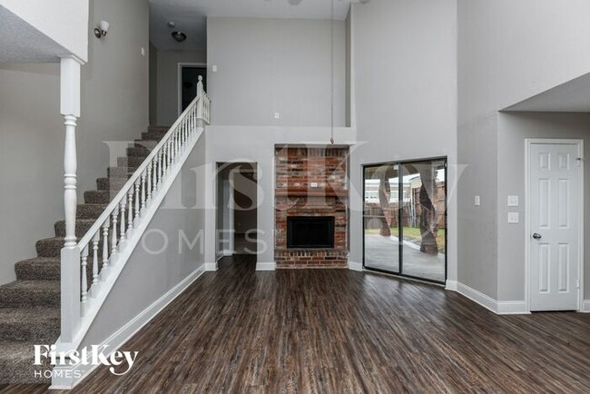 Building Photo - 4213 Amy Dr