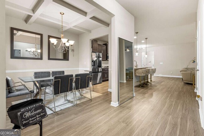 Foto del edificio - 684 Armitage Way