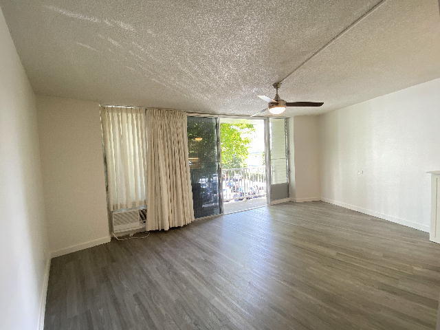 Foto del edificio - HOLIDAY VILLAGE studio, sec, A/C, lanai, pool