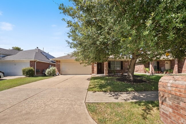 Building Photo - 6715 Rockwall Trail Dr