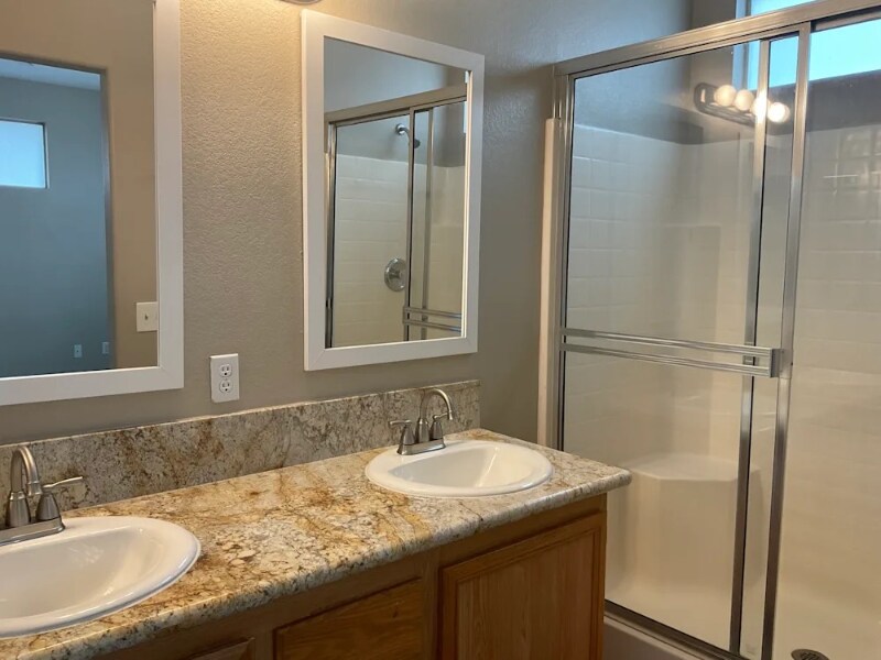 Foto principal - 5952 Hickory Nut Ave
