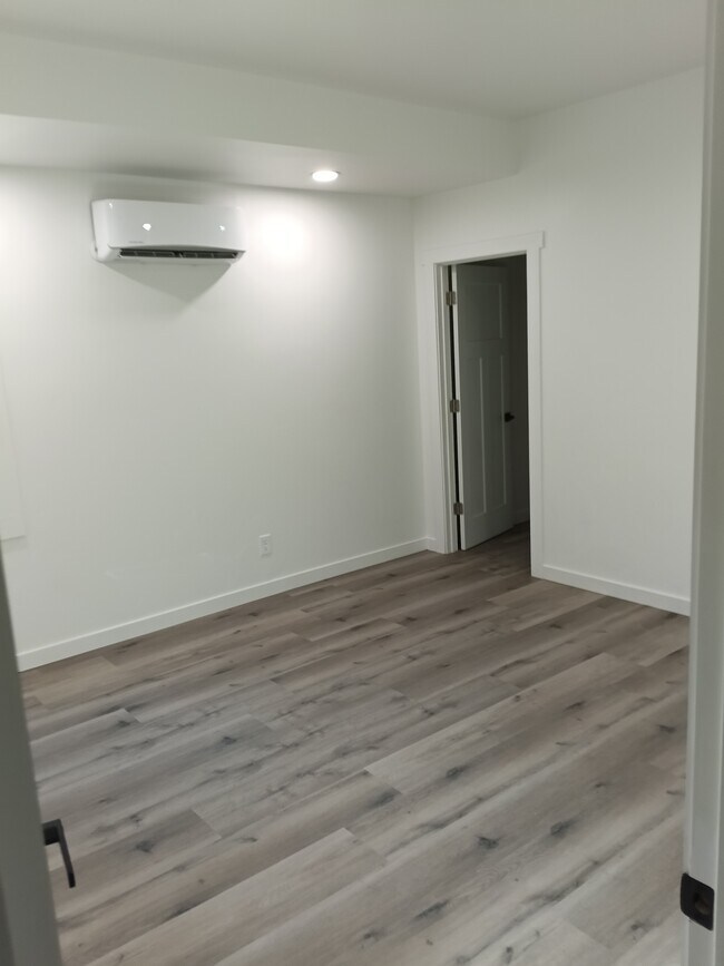 Foto del edificio - 2250 E Unity Way