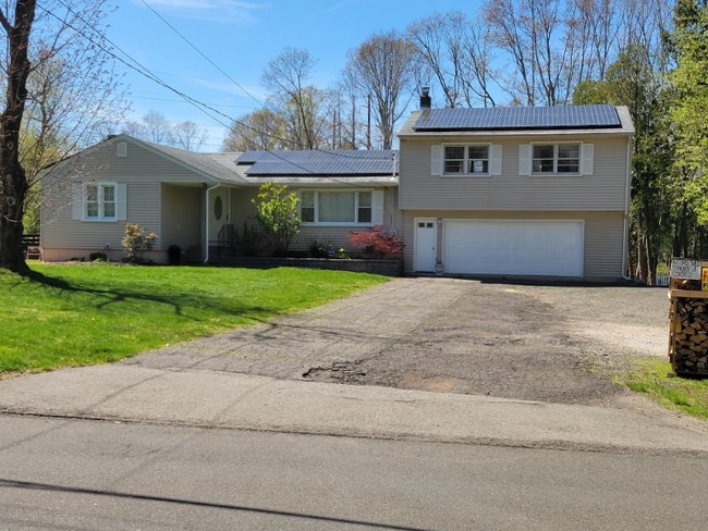 Building Photo - 90 Laurel Hill Rd