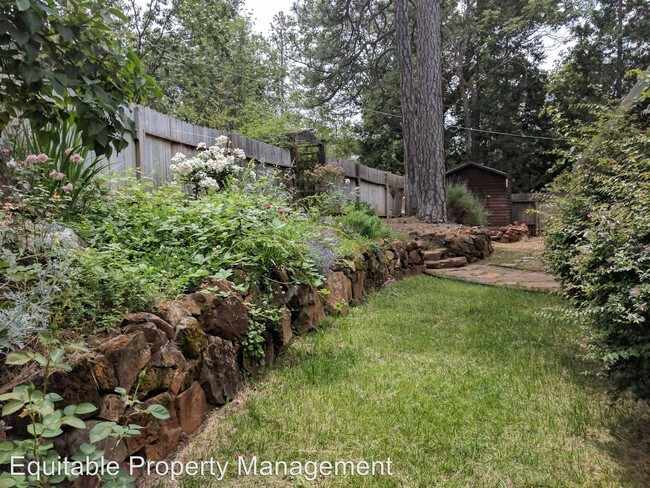 Foto del edificio - 3 br, 2 bath House - 16055 Aurora Lane