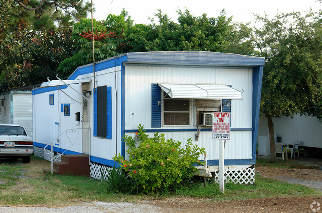 Building Photo - Riverview Pines MHP