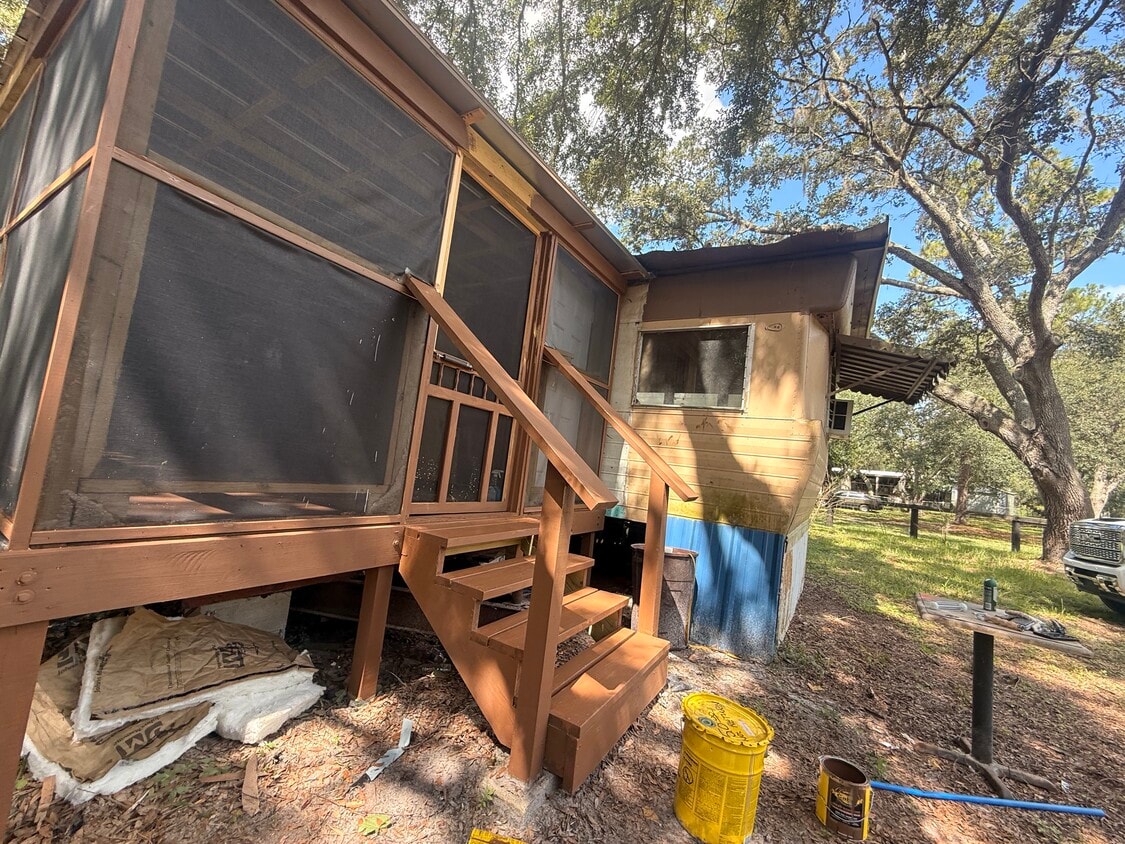 Building Photo - 31523 Baxley Dr