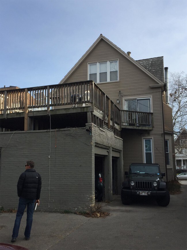 Building Photo - 2923 N Maryland Ave