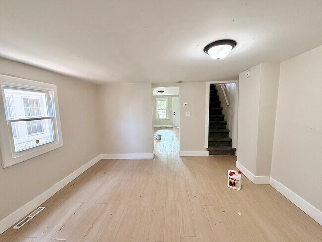 Foto del edificio - 909 N 3rd St