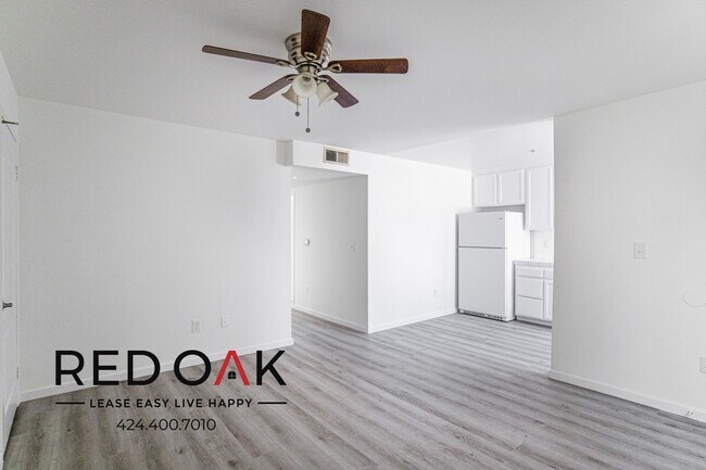 Foto del edificio - 6853 Agnes Ave