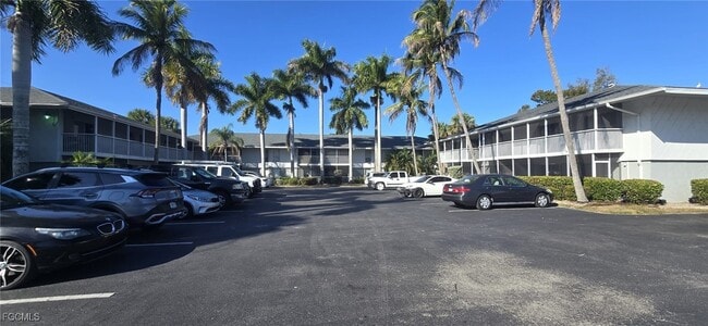 Foto del edificio - 1849 Maravilla Ave