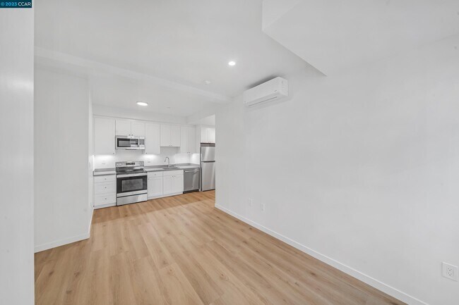 Building Photo - 3745 24th St