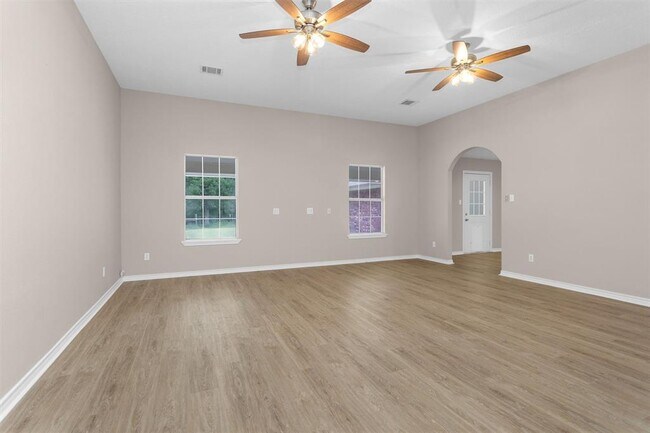 Building Photo - 13247 Cedar Ln