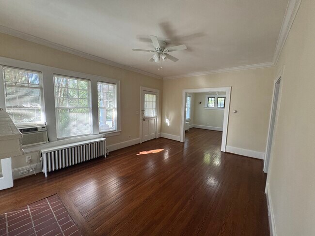 Foto del edificio - 1292 Oxford Rd NE