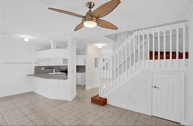 Building Photo - 7732 SW 94th Terrace