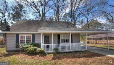Building Photo - 125 Morgan Dr NW
