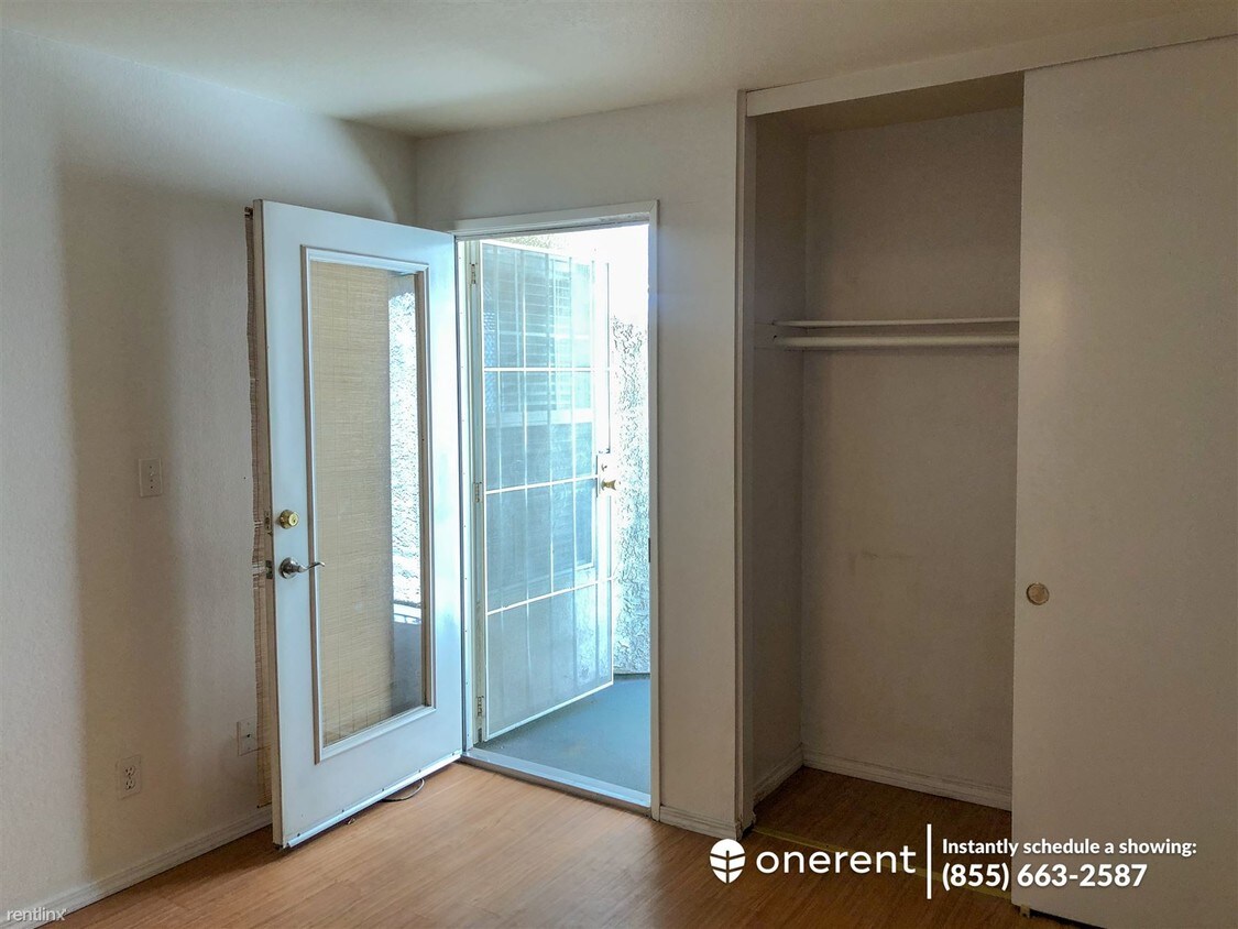 Foto principal - 2 br, 2 bath Apartment - 5170 Orange Ave
