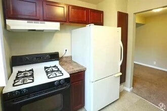 Building Photo - 14220 Riverview St