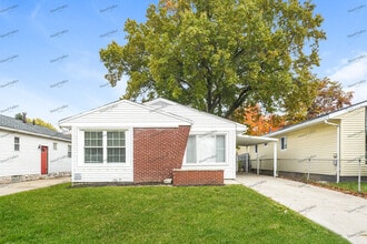 Building Photo - 1253 Hilltop Dr