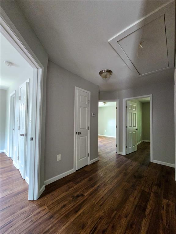 Building Photo - 257 Barfield Ave SW